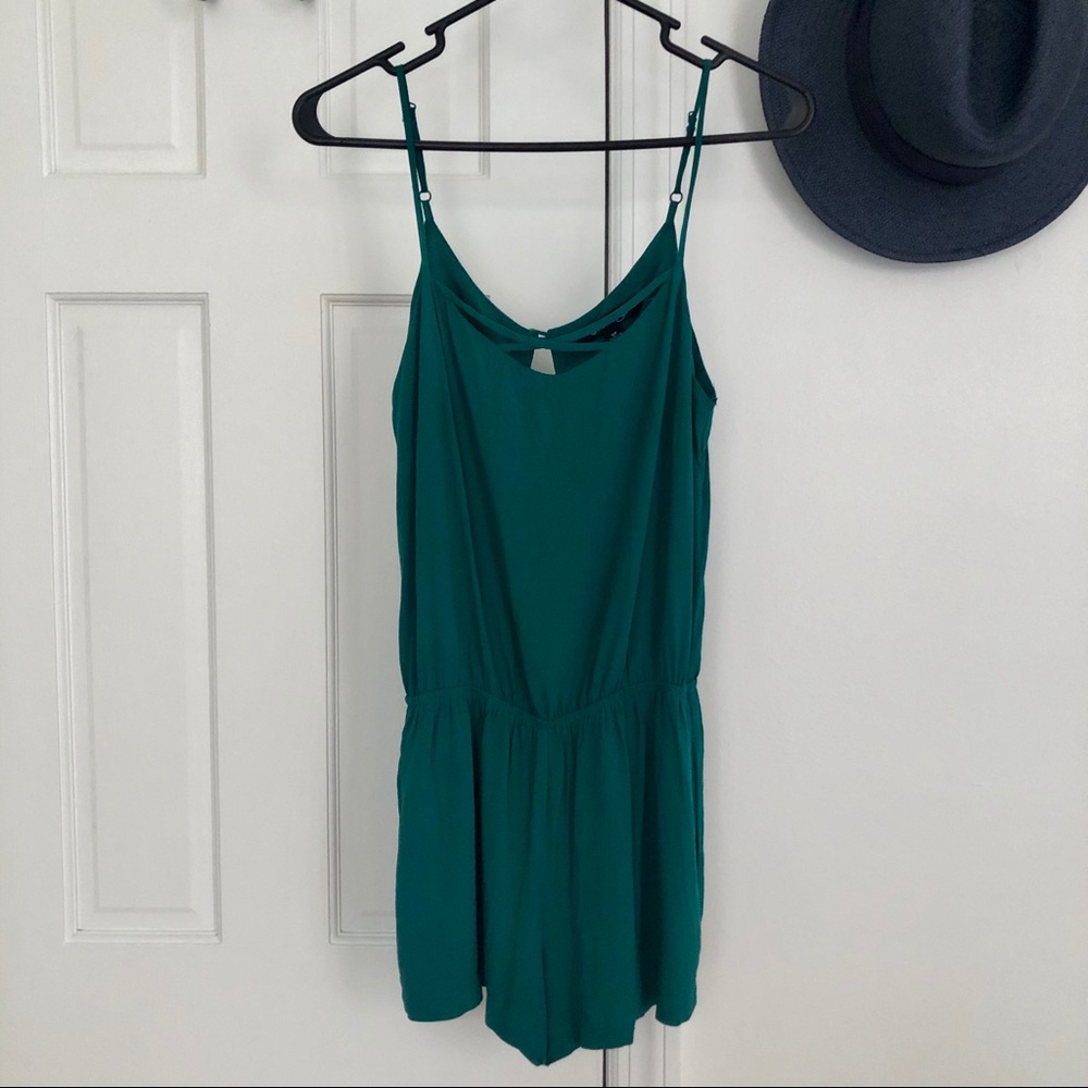 Forever 21 romper with pockets Sz Small